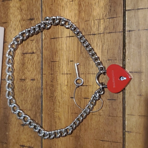 AUTHENTIC BALENCIAGA HEART LOCKET NECKLACE - Picture 2 of 3